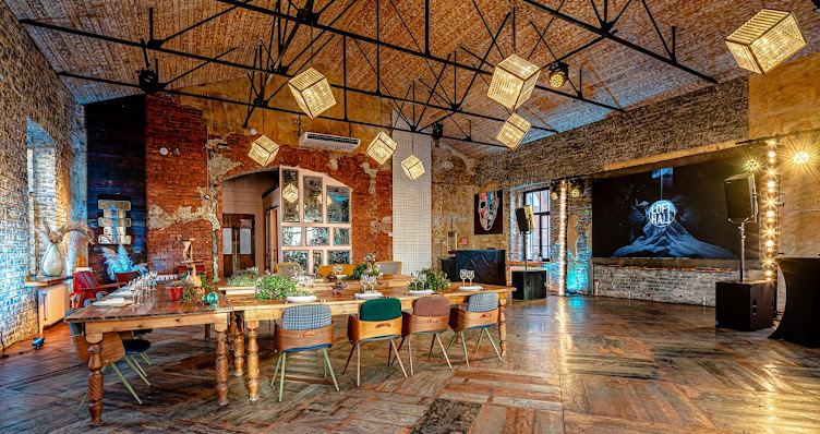 Фото №12 зала LOFT HALL