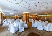 Фото №3 зала Crown Hotel