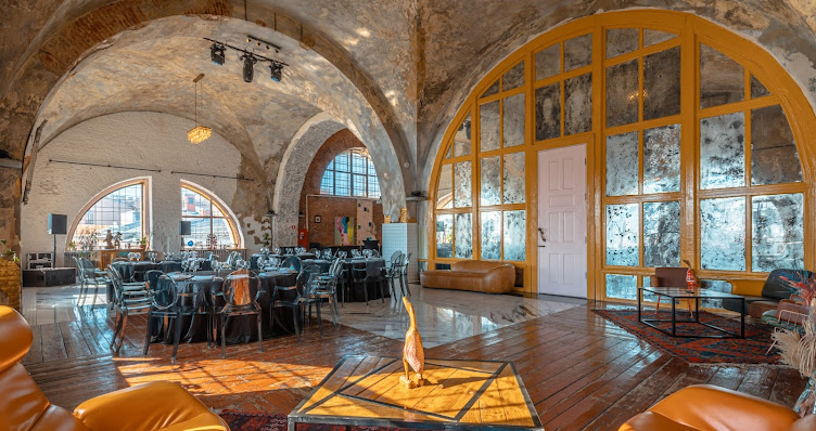 Фото №2 зала LOFT HALL