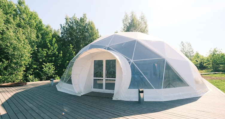 Фото №2 зала SVIYAGA  glamp