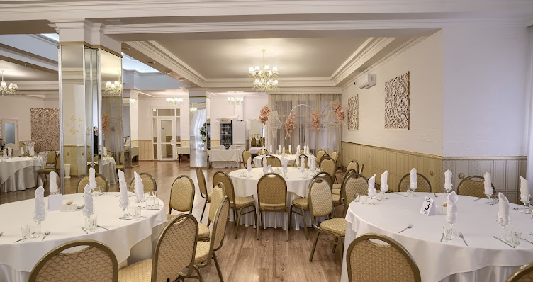 Фото №7 зала Свадьба LOVE на Салавата Юлаева