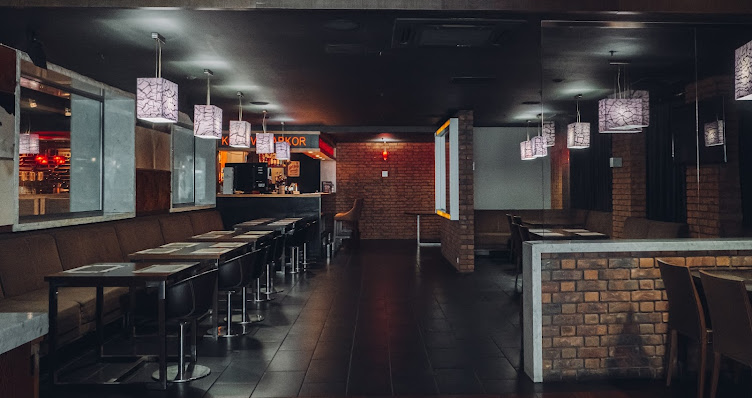Фото №3 зала KorovaBar