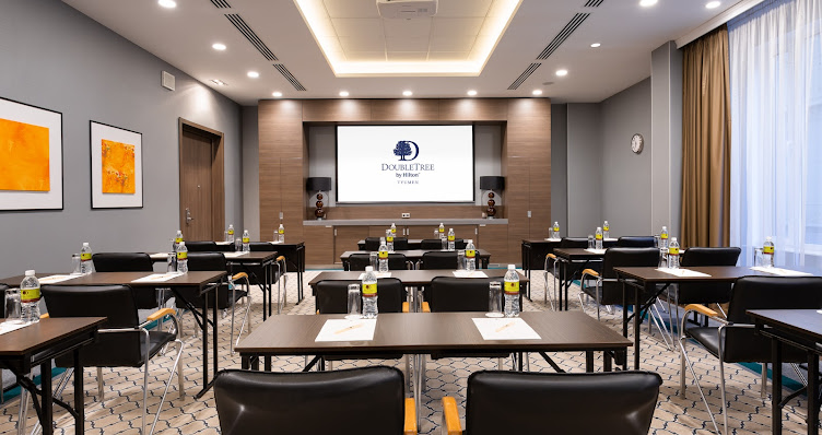 Фото №3 зала DoubleTree by Hilton Tyumen