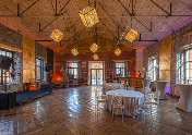 Фото №2 зала LOFT HALL