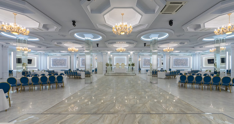 Фото №1 зала OASIS (Golden Plaza)