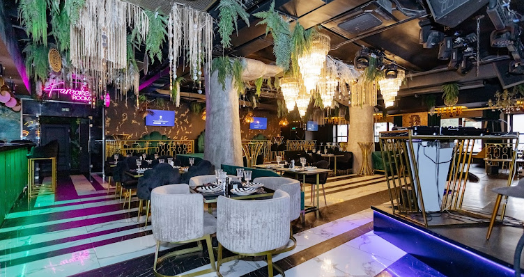 Фото №10 зала The Jungle Restaurant Theatre