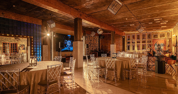 Фото №10 зала LOFT HALL