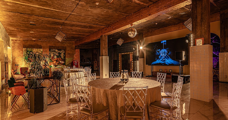Фото №7 зала LOFT HALL