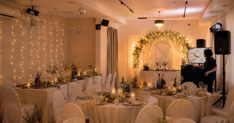 Фото №8 зала ФАМИЛИЯ