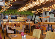 Фото №4 зала Larionov grill&bar в г. Московский