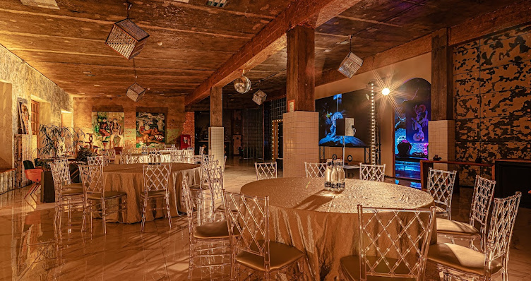 Фото №9 зала LOFT HALL