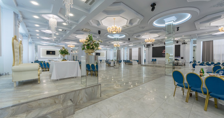 Фото №4 зала OASIS (Golden Plaza)