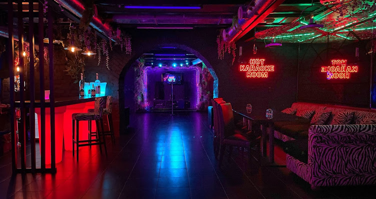 Фото №4 зала HOT LOFT