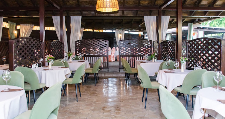 Фото №2 зала Респект