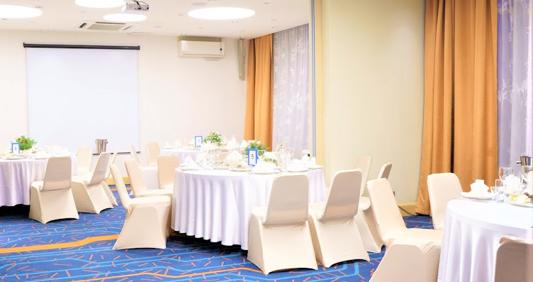 Фото №2 зала Ресторан «Cosmos Astrakhan Hotel» в Астрахани