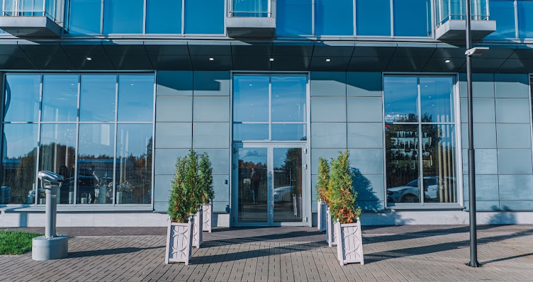 Фото №11 зала Lahta Plaza