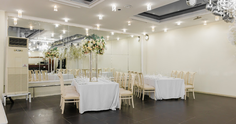 Фото №7 зала White HALL "Пушкин"