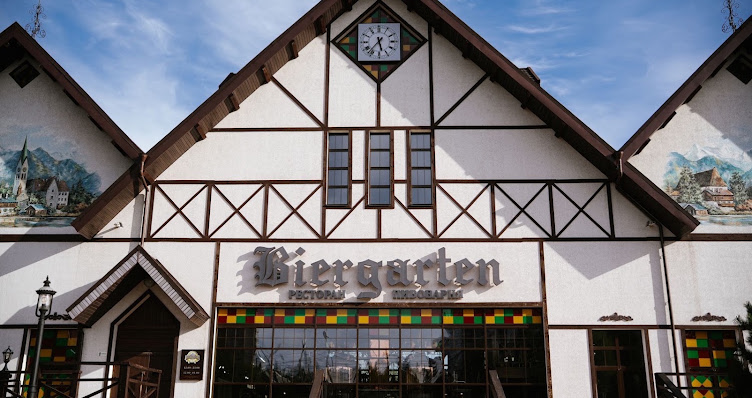 Фото №4 зала Biergarten на Елены Стасовой
