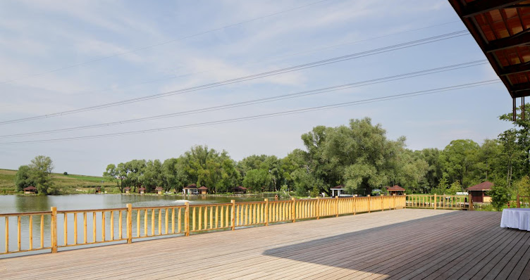 Фото №3 зала Рыболовная усадьба - Парк-отель Остров