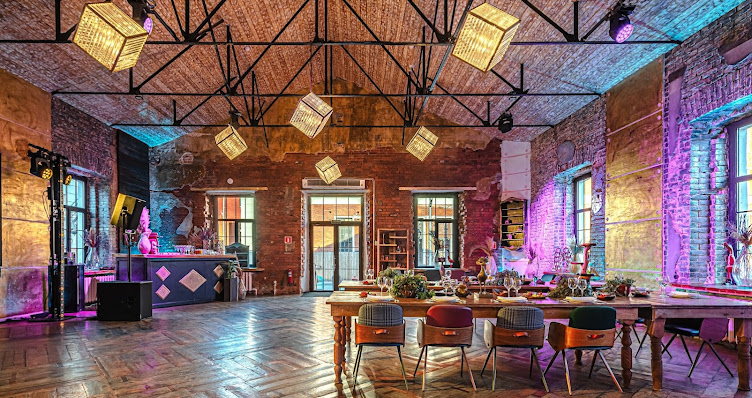 Фото №10 зала LOFT HALL