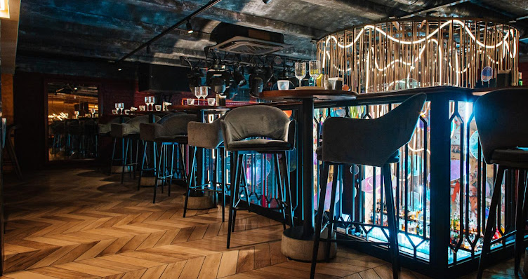 Фото №4 зала Mixtura bar