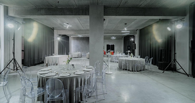 Фото №14 зала Amore House