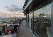 Фото №2 зала SKY8 Terrace&Grill