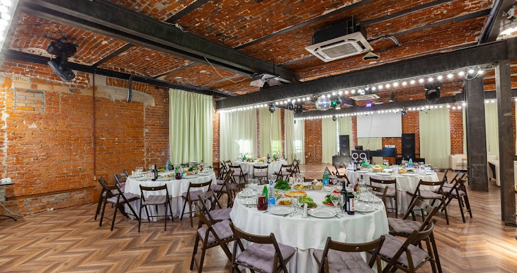 Фото №4 зала Loft  Фарфор