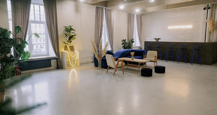 Фото №2 зала Not Bad Loft на Грибоедова
