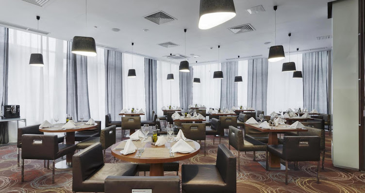 Фото №7 зала Novotel Yekaterinburg Centre