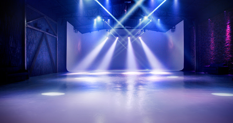 Фото №4 зала STUDIOHALL