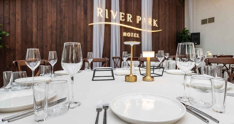 Фото №4 зала River Park Hotel