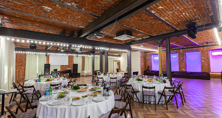 Фото №15 зала Loft  Фарфор