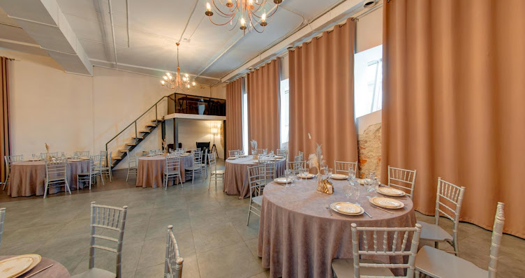 Фото №2 зала LOUIS Loft