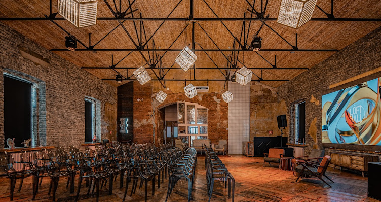 Фото №9 зала LOFT HALL