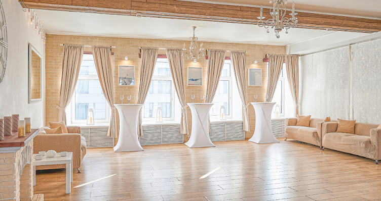 Фото №6 зала Loft Lodge «Светлый лофт»