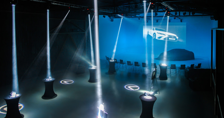 Фото №3 зала STUDIOHALL