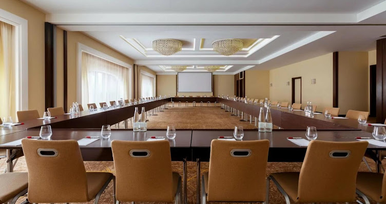 Фото №2 зала Grand Autograph Hotel Novosibirsk