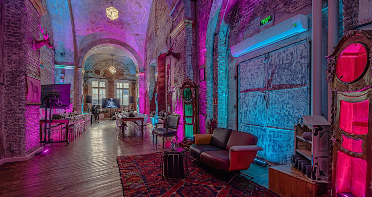 Фото №12 зала LOFT HALL