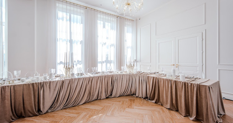 Фото №11 зала Amore House