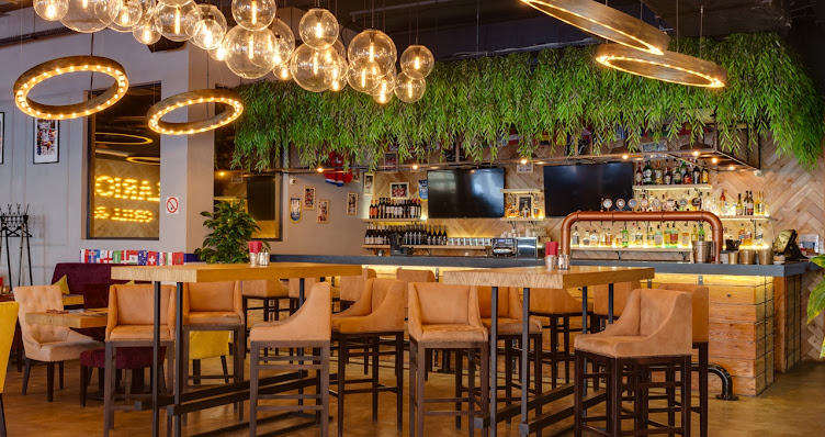 Фото №7 зала Larionov grill&bar в г. Московский